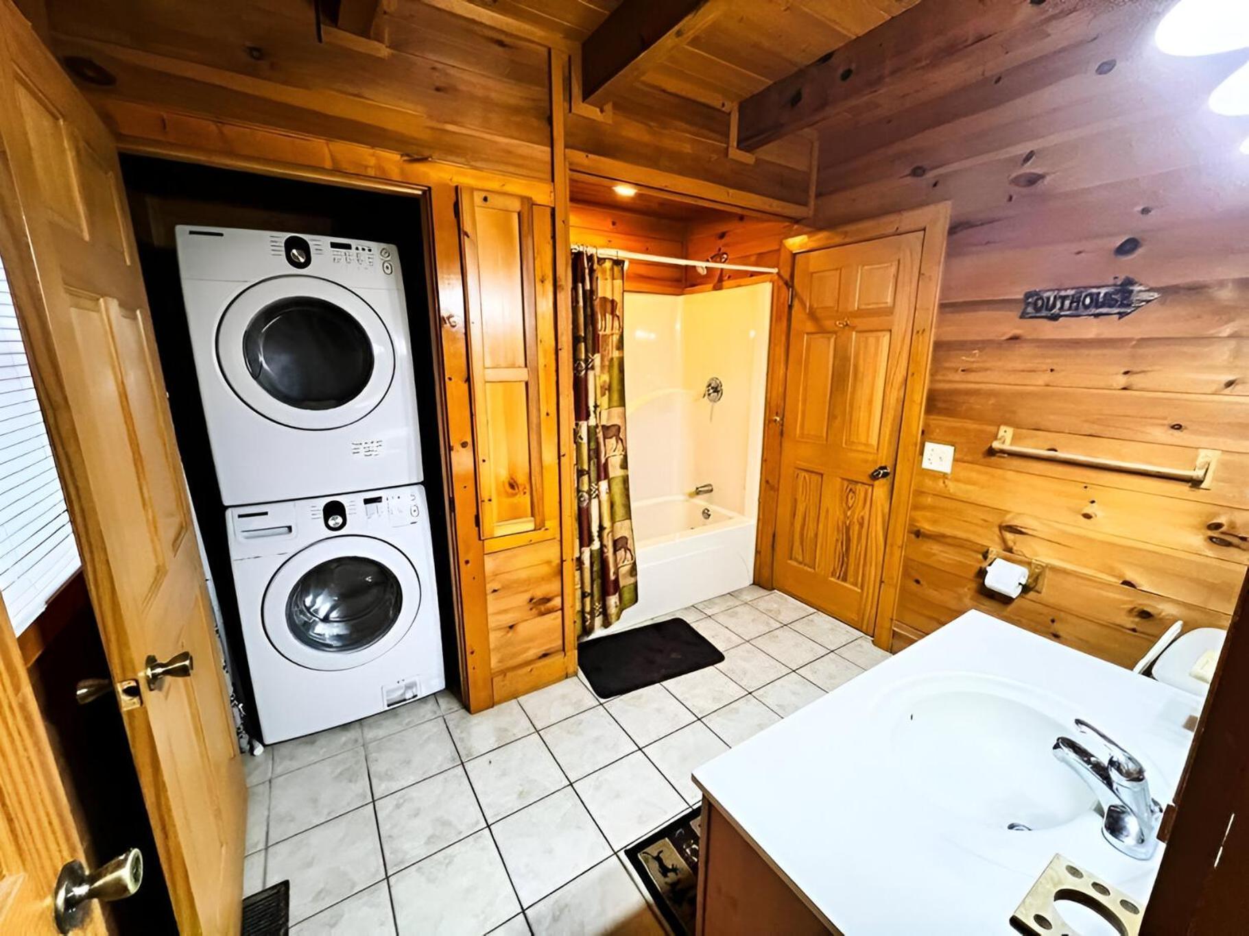 Prime Mountain Cabin - Near Galinburg Downtown جاتلينبرج المظهر الخارجي الصورة